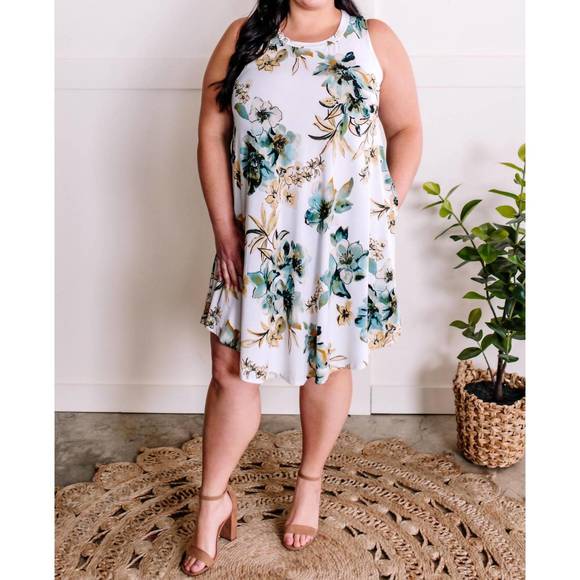 Chris & Carol | Dresses | New Chris Carol Sleeveless Shift Dress With ...